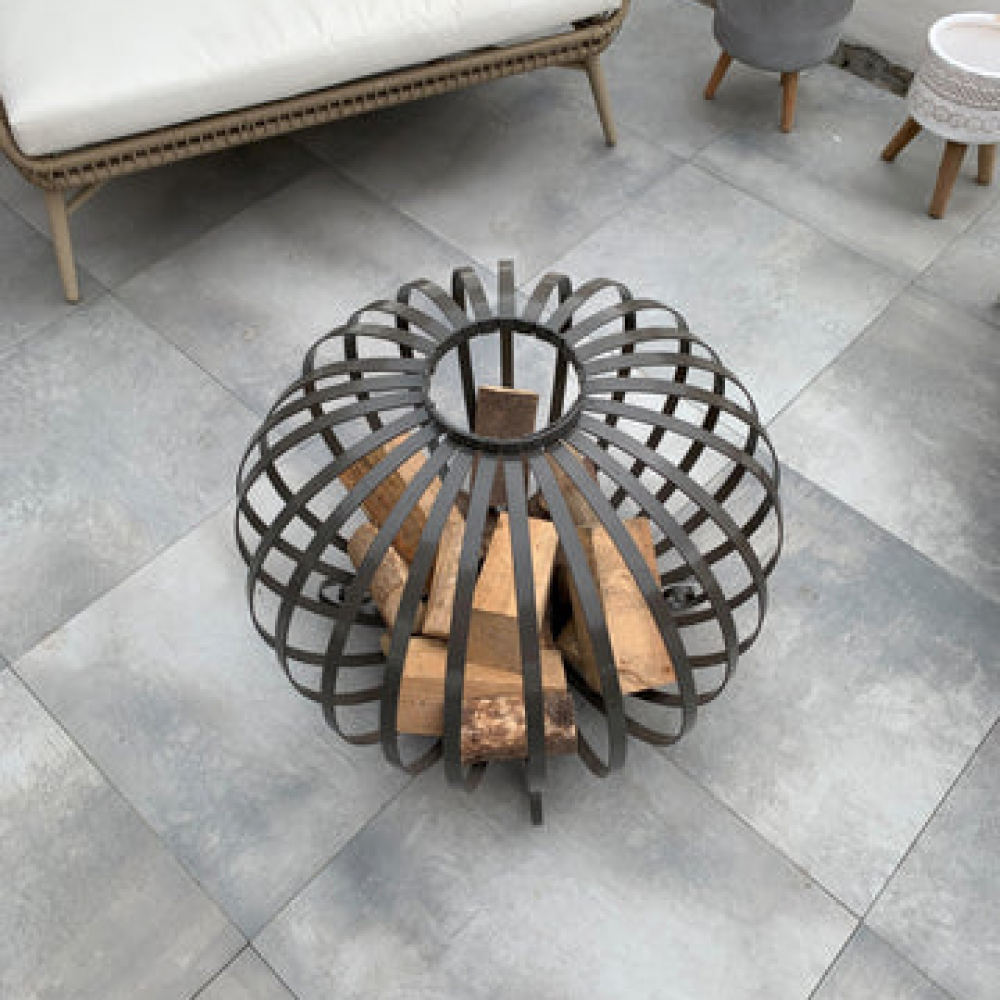 1_baloon_fire_pit_a2733d6f 2eab 4ba2 b9fc 87c350520575_large