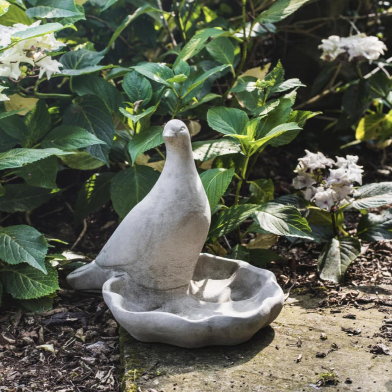 uploads/images/_s 23d83_images_stencil_1280x1280_products_593_8622_floor Level Birdbath With Perching Pigeon Bird Feeder Bb44 Pigeon__31007.1637290930