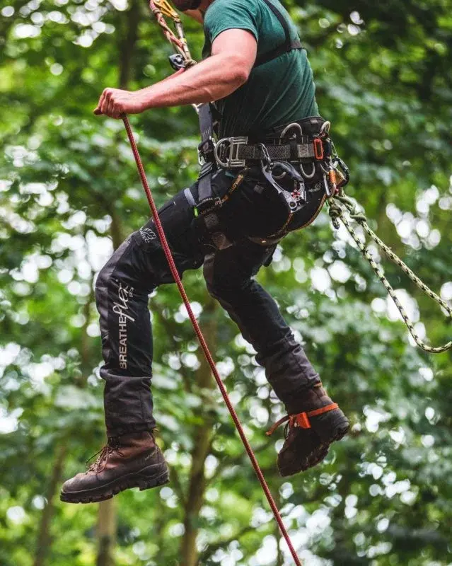 uploads/images/Arbortec5 639x800