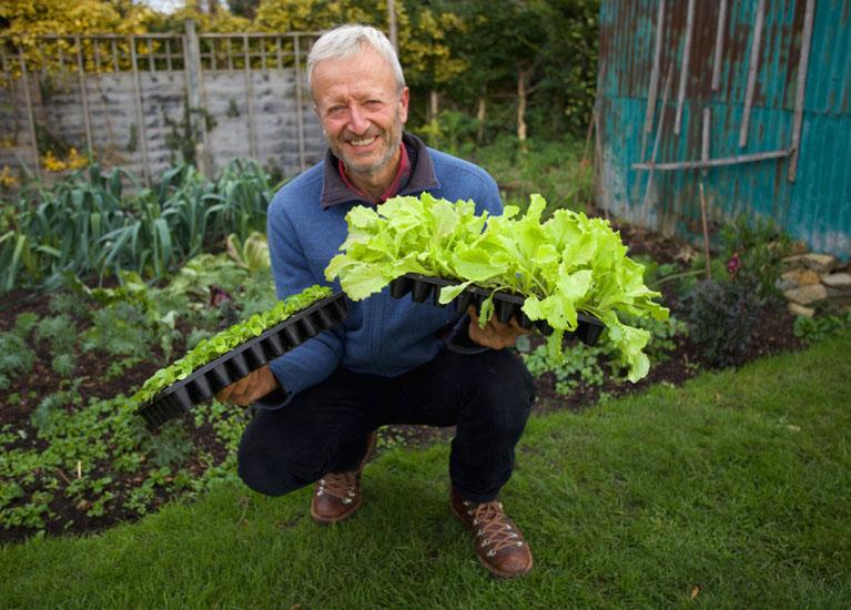 uploads/images/Charles Dowding 3