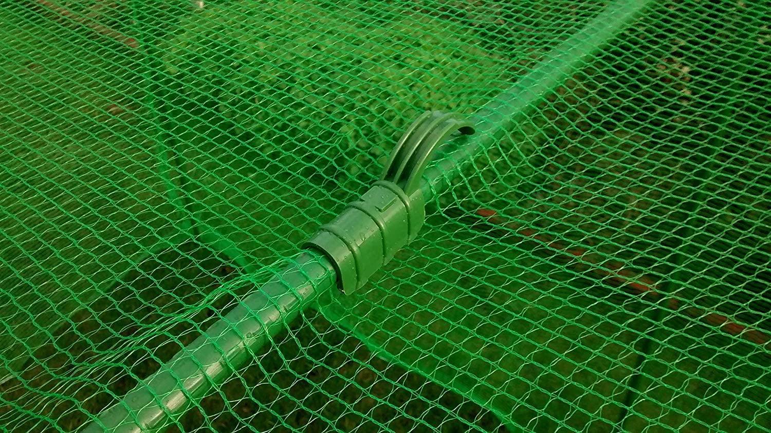 uploads/images/Close Up En Cage