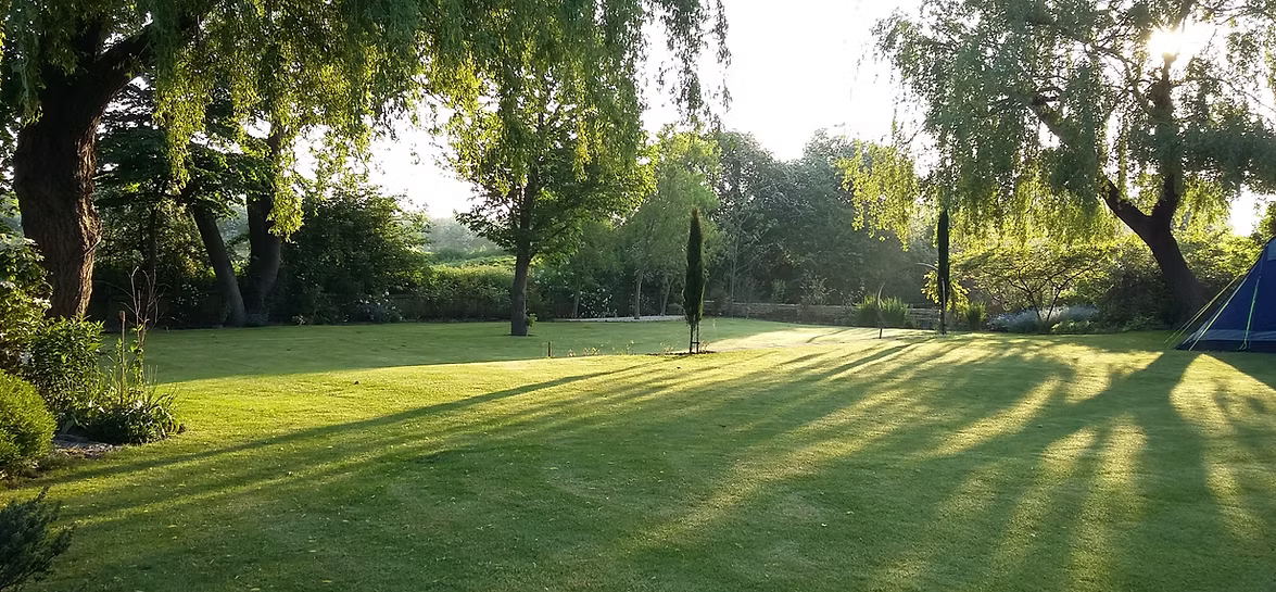 uploads/images/Ec434e_cd70711a722c42f281e1a1bf41a537a4mv2