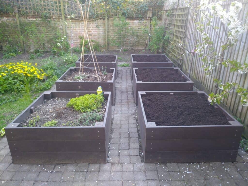 uploads/images/Garden Planters From Tdp