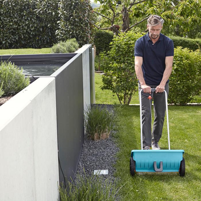 uploads/images/Gardena Spreader 2