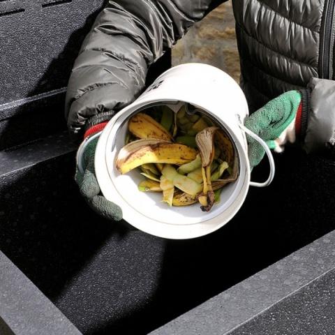 uploads/images/Hotbin Composter 200 20234