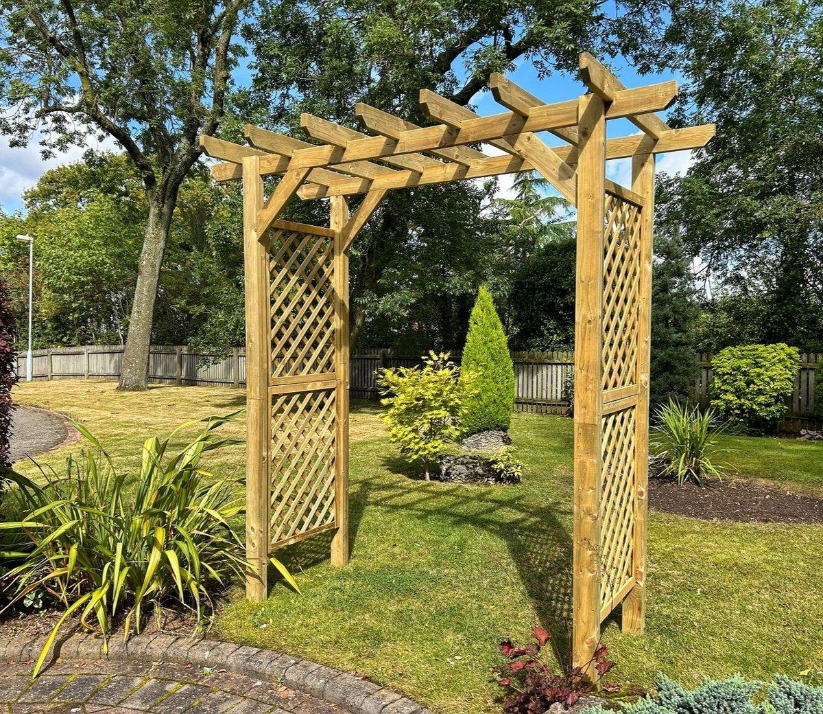 uploads/images/Large Ultimate Traditional Arch 3b00f048e0edc362c636138314be609b_original