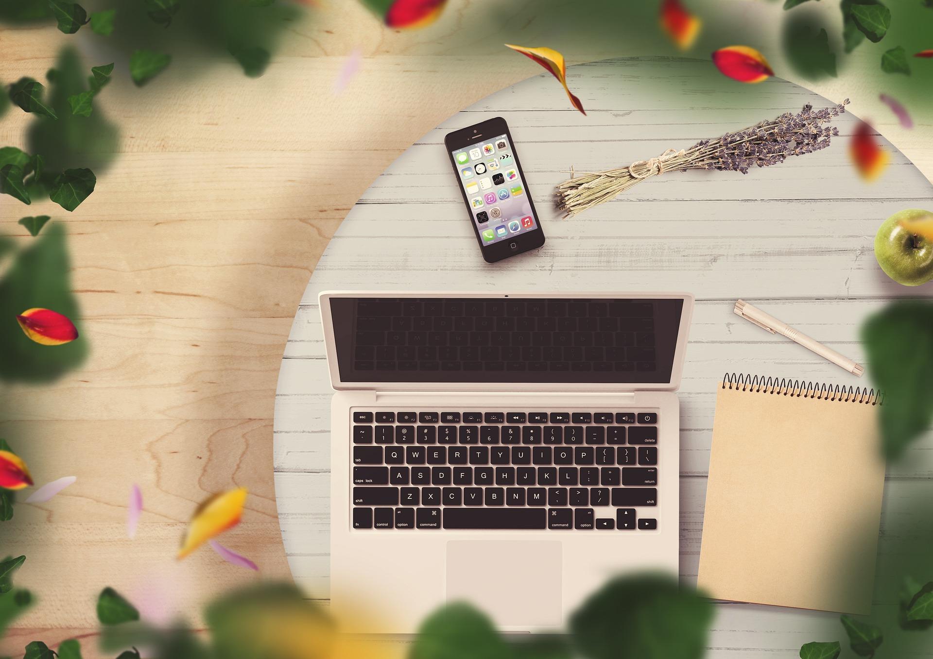 uploads/images/Notepad 3316996_1920