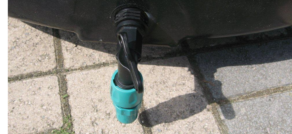 uploads/images/Plastic Tap With Quick Release Hose Connector