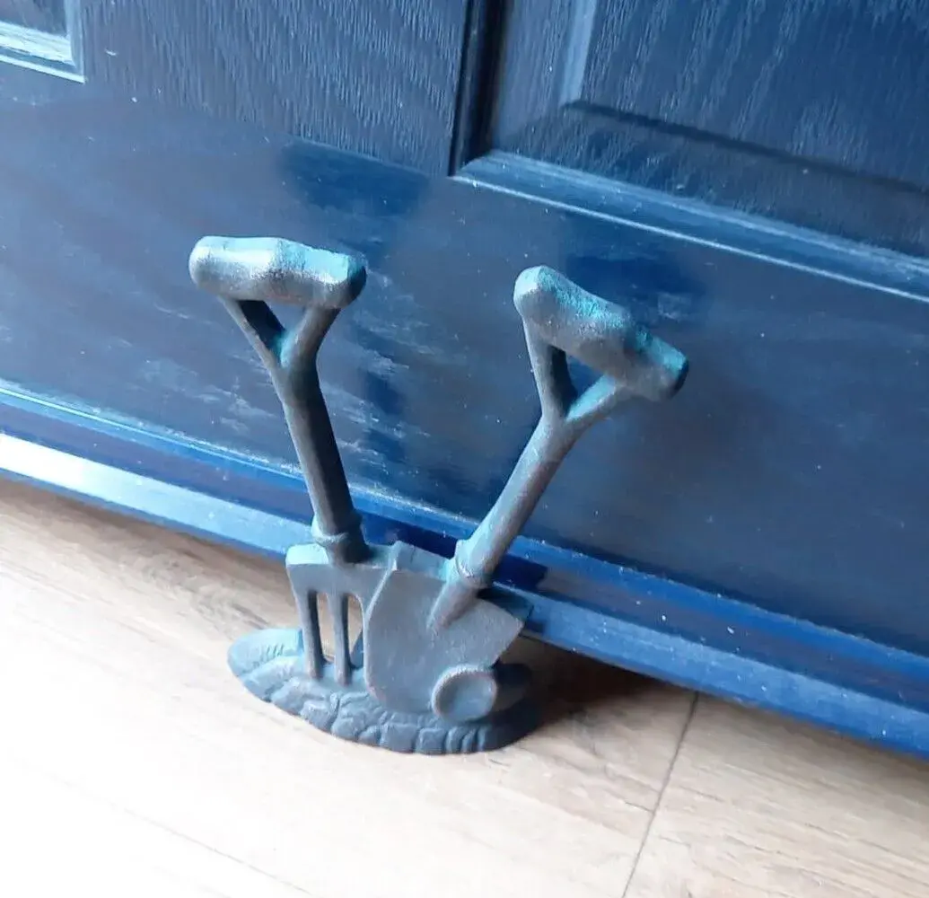uploads/images/Spade and Fork Doorstop 3