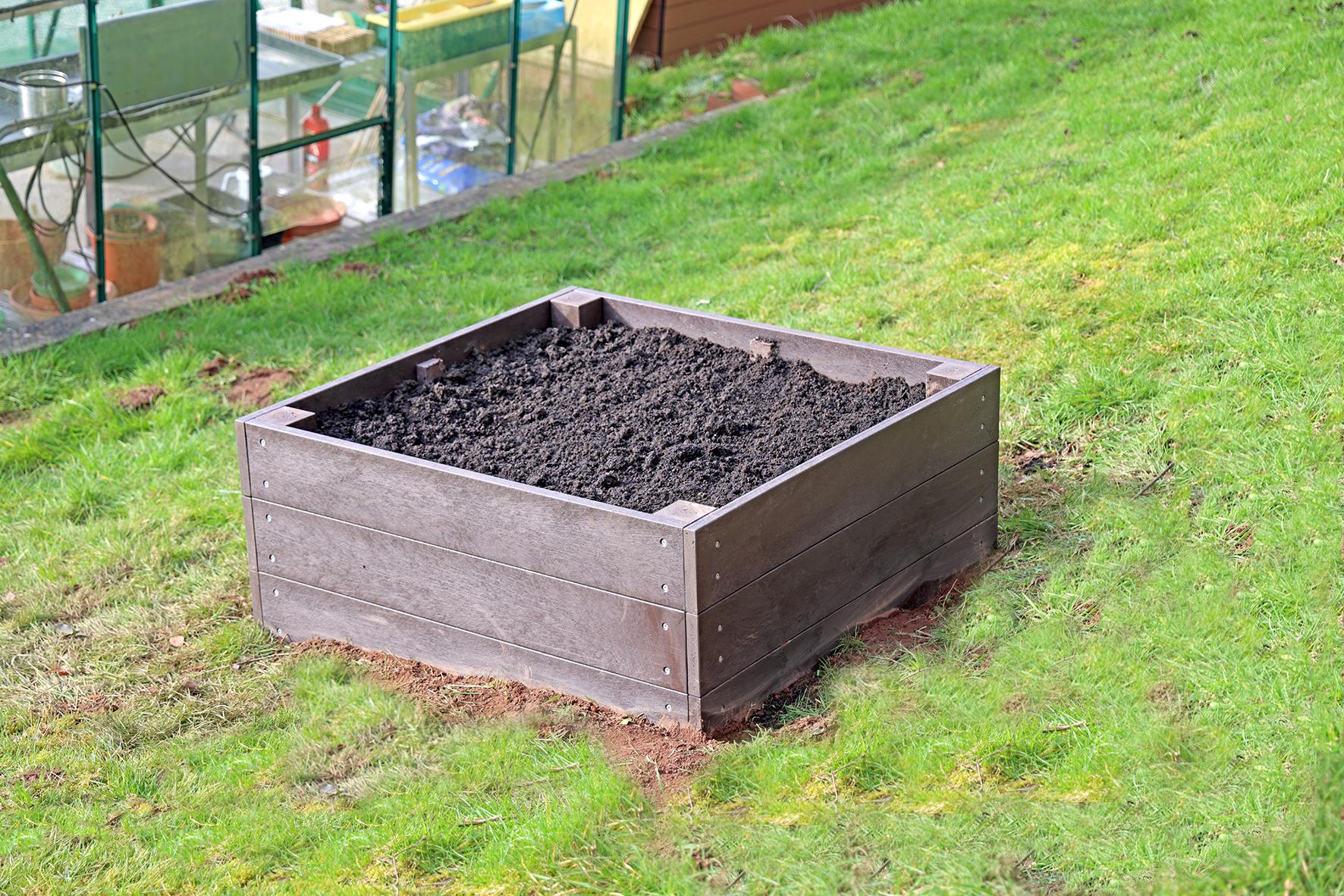uploads/images/Tdp Raised Bed In A Garden