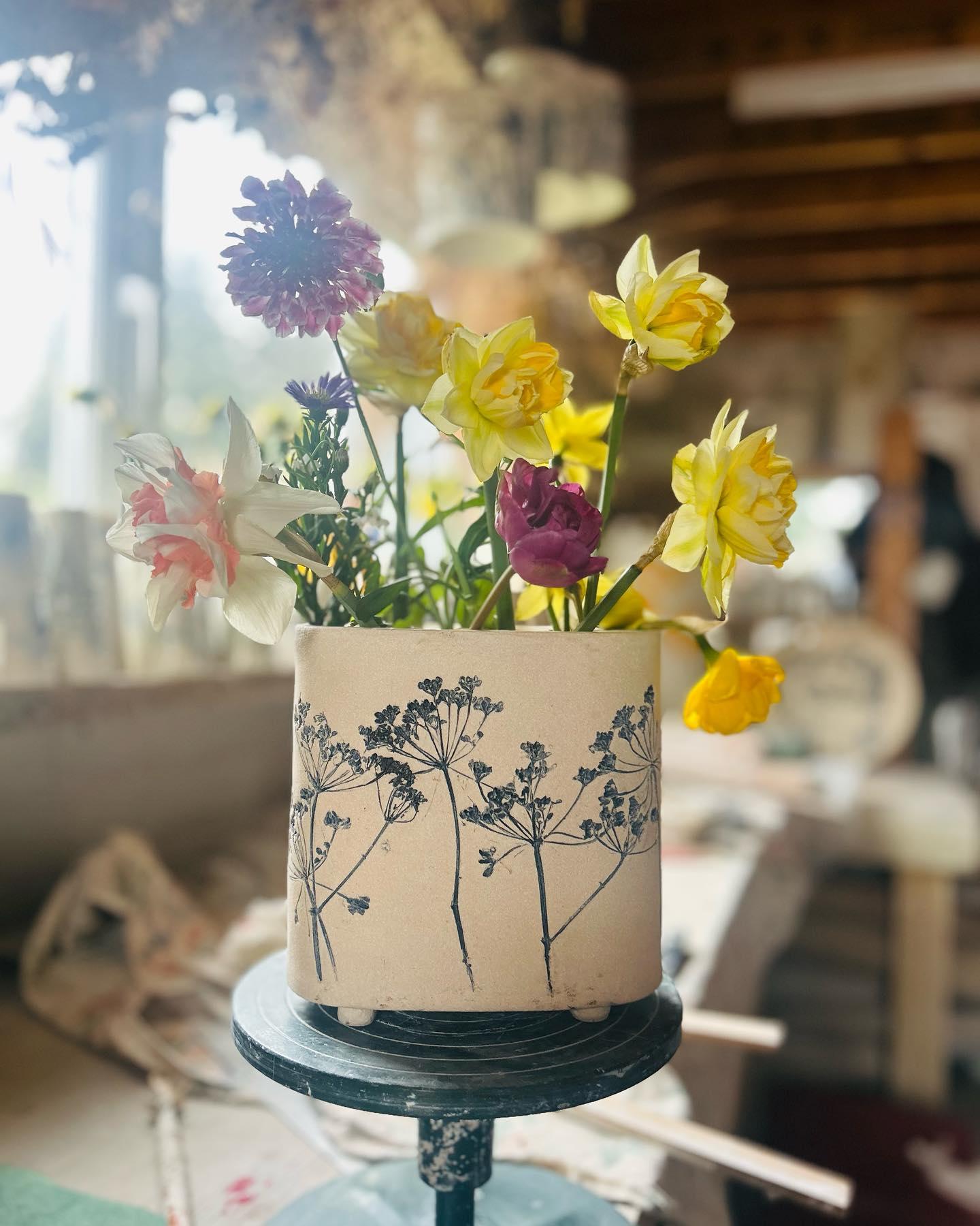 uploads/images/Vase In Shed