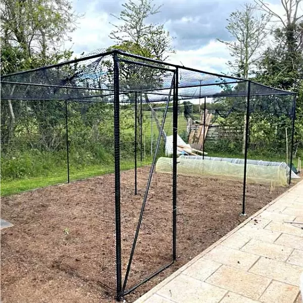 uploads/images/Walk In Steel Fruit Cage