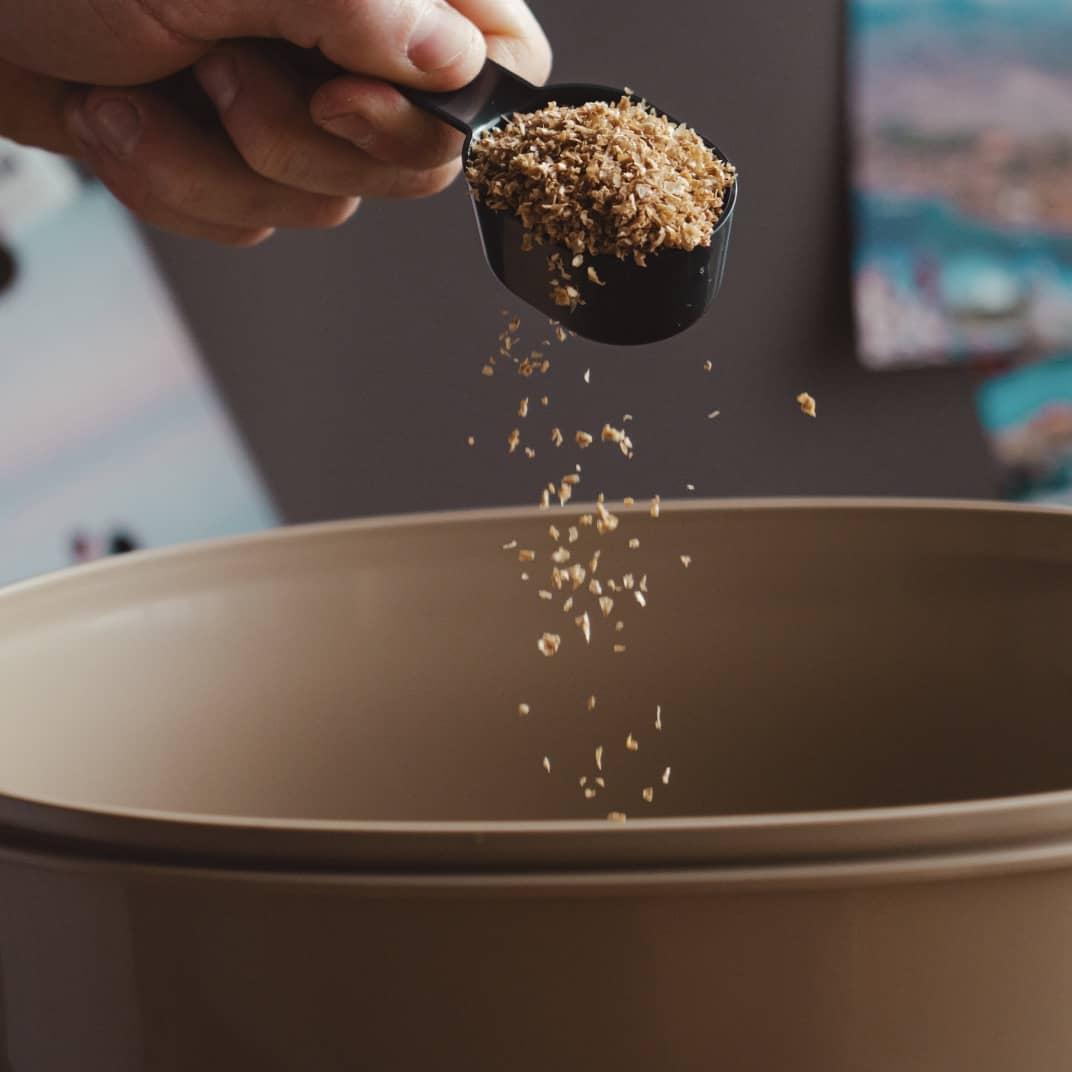 uploads/images/Turn Food Waste into Fertiliser